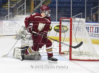 Thumbnail 1 in Boston College High vs. Notre Dame Catholic (Notre Dame New Year's Invitational Final) photogallery.