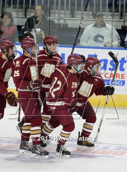 Thumbnail 3 in Boston College High vs. Notre Dame Catholic (Notre Dame New Year's Invitational Final) photogallery.