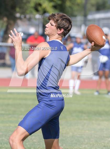 Thumbnail 2 in Cactus vs. Higley (Cactus Duel Out West 7-on-7 Tournament) photogallery.