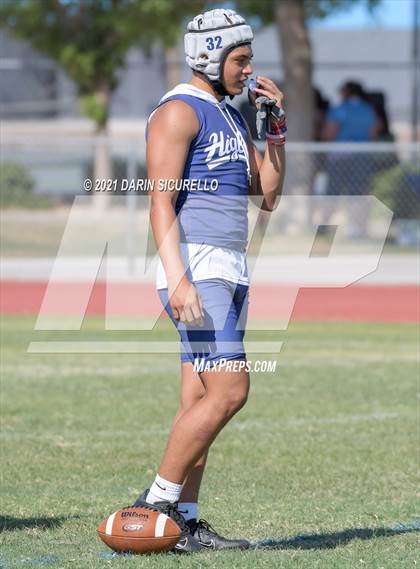 Thumbnail 3 in Cactus vs. Higley (Cactus Duel Out West 7-on-7 Tournament) photogallery.