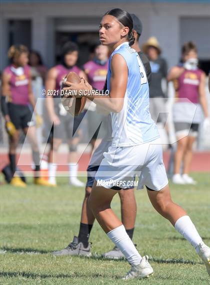 Thumbnail 1 in Cactus vs. Higley (Cactus Duel Out West 7-on-7 Tournament) photogallery.