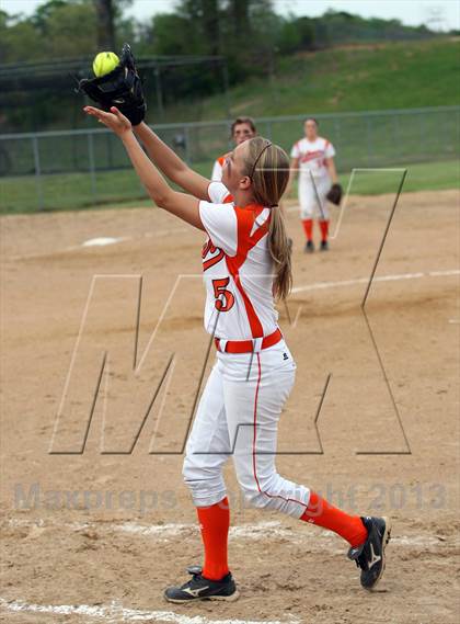 Thumbnail 1 in Gladewater @ Gilmer photogallery.