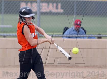 Thumbnail 1 in Gladewater @ Gilmer photogallery.