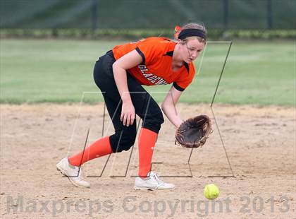 Thumbnail 3 in Gladewater @ Gilmer photogallery.