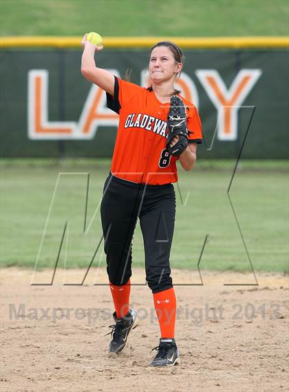 Thumbnail 2 in Gladewater @ Gilmer photogallery.
