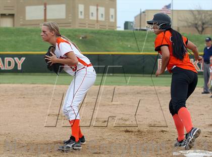 Thumbnail 3 in Gladewater @ Gilmer photogallery.