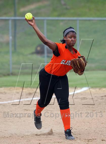 Thumbnail 3 in Gladewater @ Gilmer photogallery.