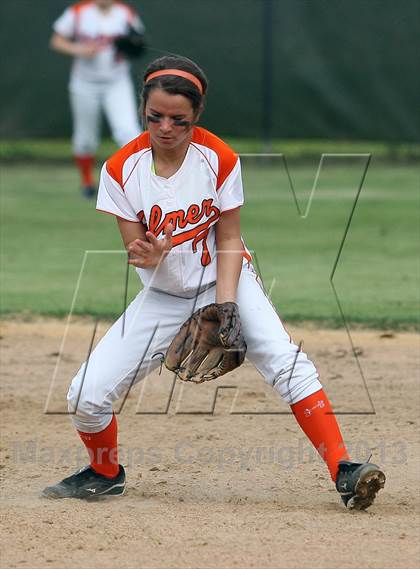 Thumbnail 1 in Gladewater @ Gilmer photogallery.