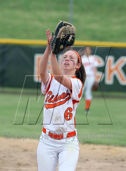 Thumbnail 3 in Gladewater @ Gilmer photogallery.