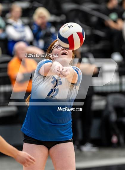 Thumbnail 3 in Tintic vs. Monument Valley (UHSAA 1A 2nd Round) photogallery.