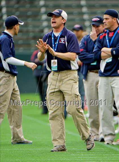 Thumbnail 2 in Campolindo vs. Washington Union (CIF State D3 Final) photogallery.