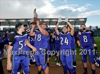 Thumbnail 2 in Campolindo vs. Washington Union (CIF State D3 Final) photogallery.