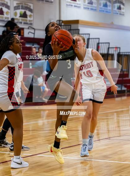 Thumbnail 3 in Patriot vs. Woodgrove (Cassel's Holiday Classic) photogallery.