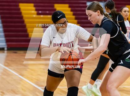 Thumbnail 2 in Patriot vs. Woodgrove (Cassel's Holiday Classic) photogallery.