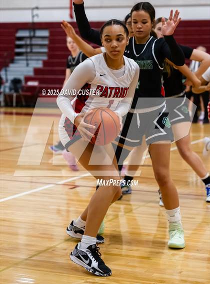 Thumbnail 1 in Patriot vs. Woodgrove (Cassel's Holiday Classic) photogallery.