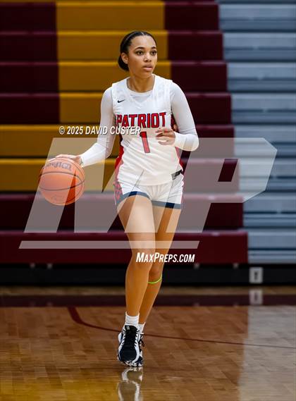 Thumbnail 2 in Patriot vs. Woodgrove (Cassel's Holiday Classic) photogallery.