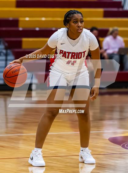 Thumbnail 2 in Patriot vs. Woodgrove (Cassel's Holiday Classic) photogallery.