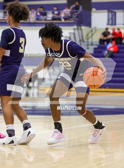 Thumbnail 2 in Meridian vs. North Broward Prep (Tournament of Champions) photogallery.