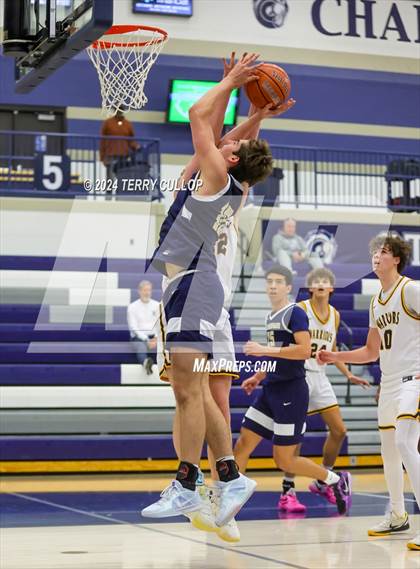 Thumbnail 2 in Meridian vs. North Broward Prep (Tournament of Champions) photogallery.