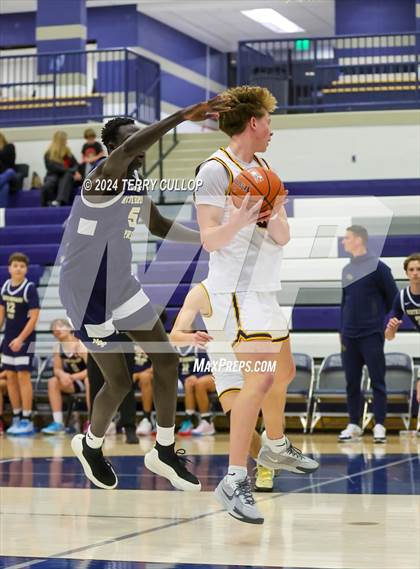 Thumbnail 3 in Meridian vs. North Broward Prep (Tournament of Champions) photogallery.