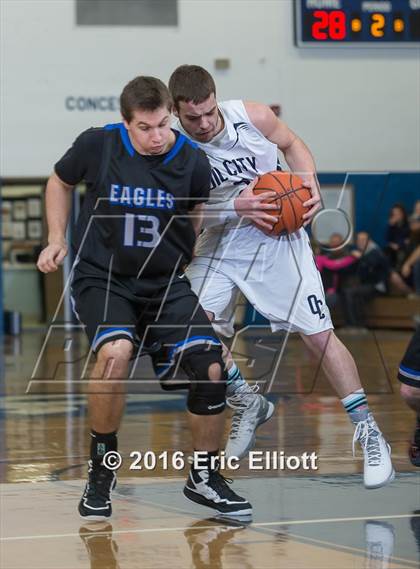 Thumbnail 2 in Conneaut Area vs Oil City photogallery.