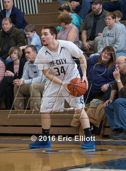 Thumbnail 1 in Conneaut Area vs Oil City photogallery.