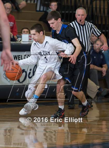Thumbnail 2 in Conneaut Area vs Oil City photogallery.
