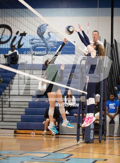 Thumbnail 2 in Bishop Grimes vs Bishop Ludden (NYSPHSAA Sectional Semi Final) photogallery.