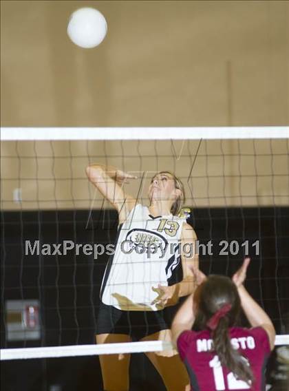 Thumbnail 2 in Modesto @ Enochs photogallery.