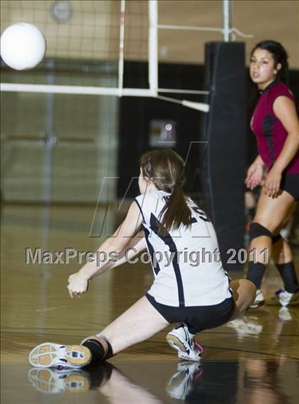 Thumbnail 2 in Modesto @ Enochs photogallery.