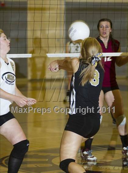 Thumbnail 1 in Modesto @ Enochs photogallery.