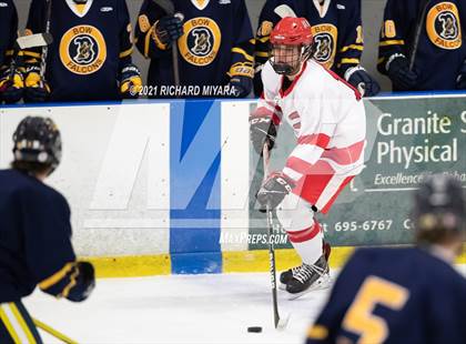 Thumbnail 2 in Bow @ Pinkerton photogallery.