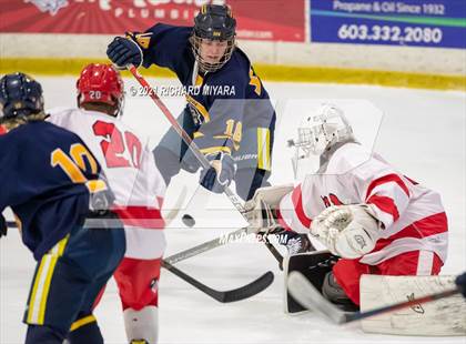 Thumbnail 1 in Bow @ Pinkerton photogallery.