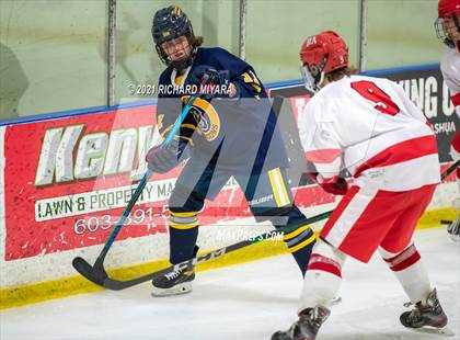 Thumbnail 1 in Bow @ Pinkerton photogallery.