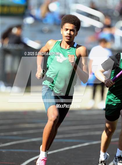 Thumbnail 1 in Independence Track Meet photogallery.
