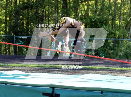 Thumbnail 1 in Independence Track Meet photogallery.