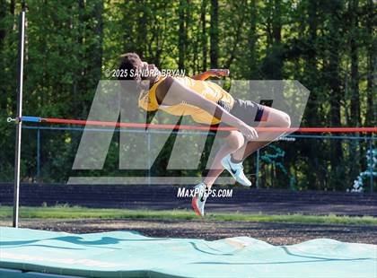 Thumbnail 2 in Independence Track Meet photogallery.