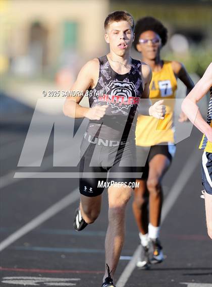 Thumbnail 2 in Independence Track Meet photogallery.