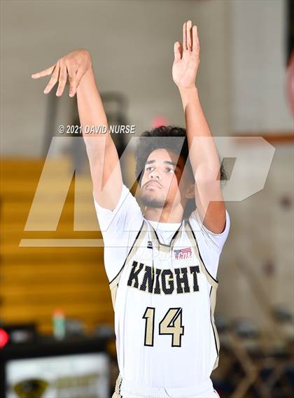 Thumbnail 3 in Northwood @ Knight photogallery.