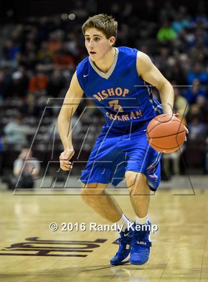Thumbnail 2 in Rainier Beach vs. Bishop Gorman (Bass Pro Tournament of Champions) photogallery.