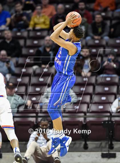 Thumbnail 3 in Rainier Beach vs. Bishop Gorman (Bass Pro Tournament of Champions) photogallery.