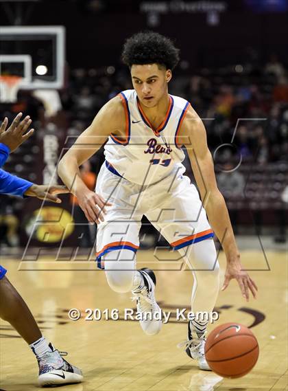 Thumbnail 3 in Rainier Beach vs. Bishop Gorman (Bass Pro Tournament of Champions) photogallery.