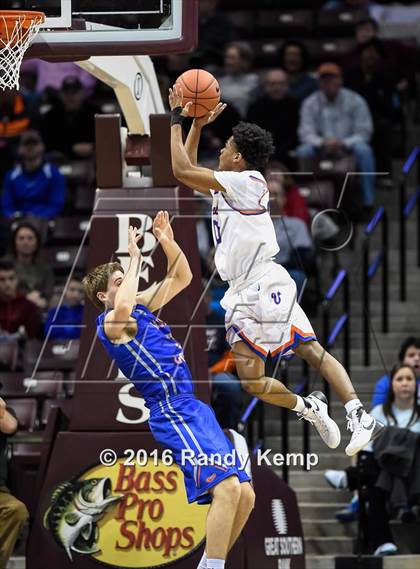 Thumbnail 1 in Rainier Beach vs. Bishop Gorman (Bass Pro Tournament of Champions) photogallery.