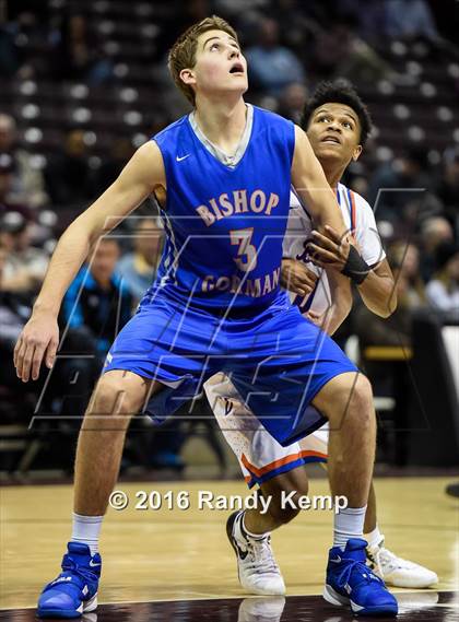 Thumbnail 2 in Rainier Beach vs. Bishop Gorman (Bass Pro Tournament of Champions) photogallery.