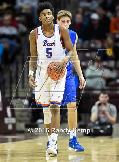 Thumbnail 3 in Rainier Beach vs. Bishop Gorman (Bass Pro Tournament of Champions) photogallery.