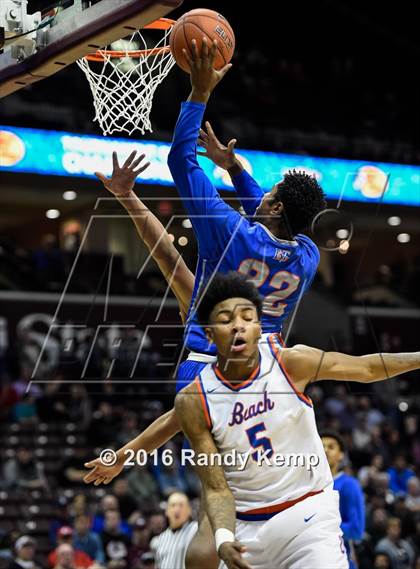 Thumbnail 3 in Rainier Beach vs. Bishop Gorman (Bass Pro Tournament of Champions) photogallery.