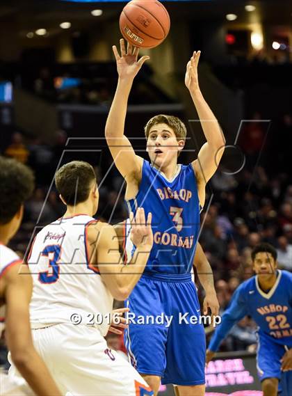 Thumbnail 2 in Rainier Beach vs. Bishop Gorman (Bass Pro Tournament of Champions) photogallery.