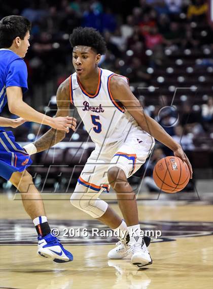 Thumbnail 3 in Rainier Beach vs. Bishop Gorman (Bass Pro Tournament of Champions) photogallery.