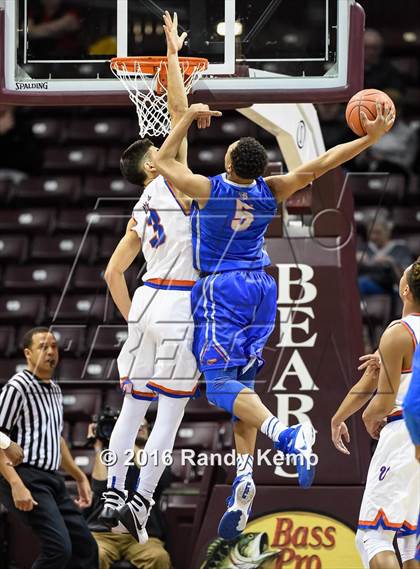 Thumbnail 3 in Rainier Beach vs. Bishop Gorman (Bass Pro Tournament of Champions) photogallery.
