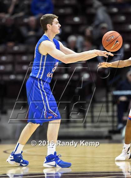 Thumbnail 1 in Rainier Beach vs. Bishop Gorman (Bass Pro Tournament of Champions) photogallery.